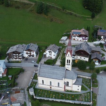 Appartamenti Ciasa Linda Sankt Martin in Thurn Exterior foto