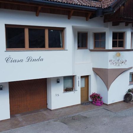 Appartamenti Ciasa Linda Sankt Martin in Thurn Exterior foto