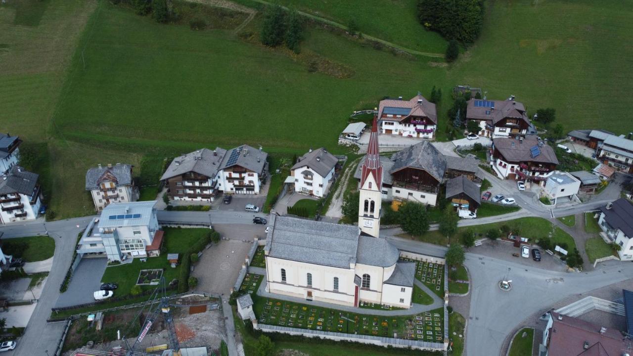Appartamenti Ciasa Linda Sankt Martin in Thurn Exterior foto