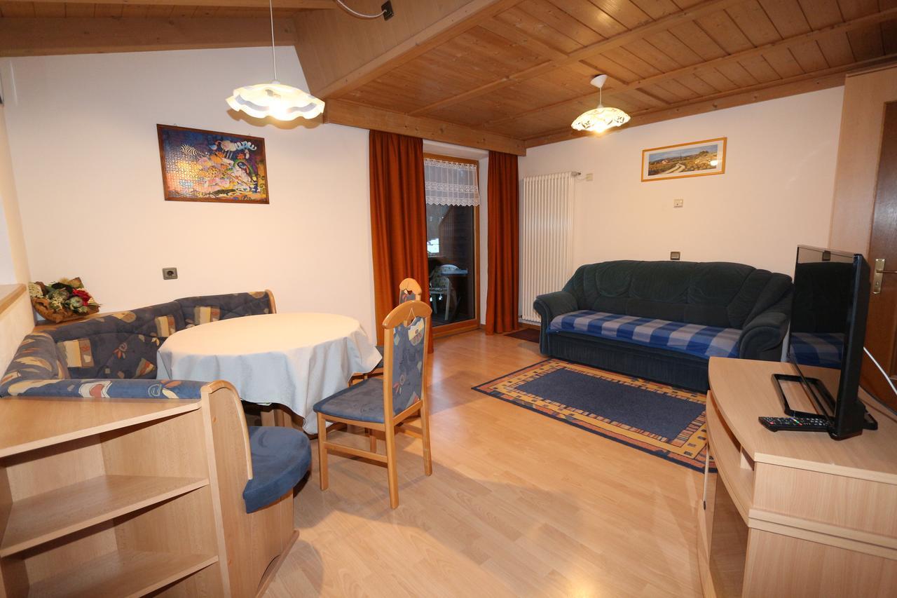 Appartamenti Ciasa Linda Sankt Martin in Thurn Exterior foto