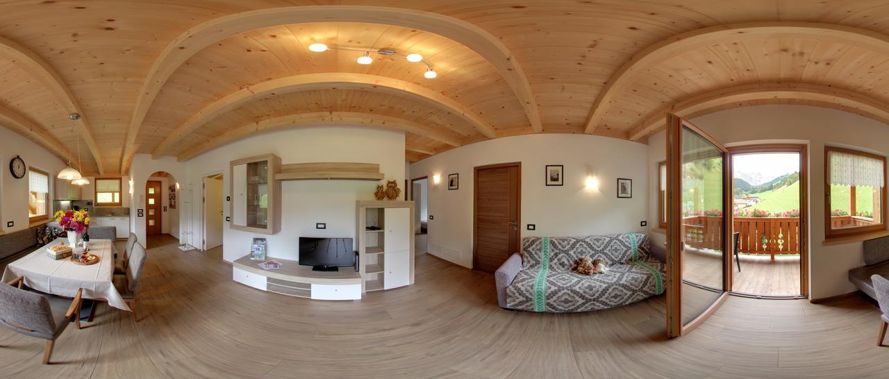 Appartamenti Ciasa Linda Sankt Martin in Thurn Exterior foto