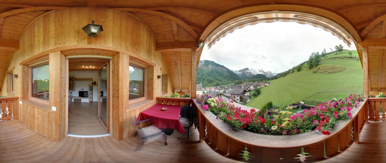 Appartamenti Ciasa Linda Sankt Martin in Thurn Exterior foto