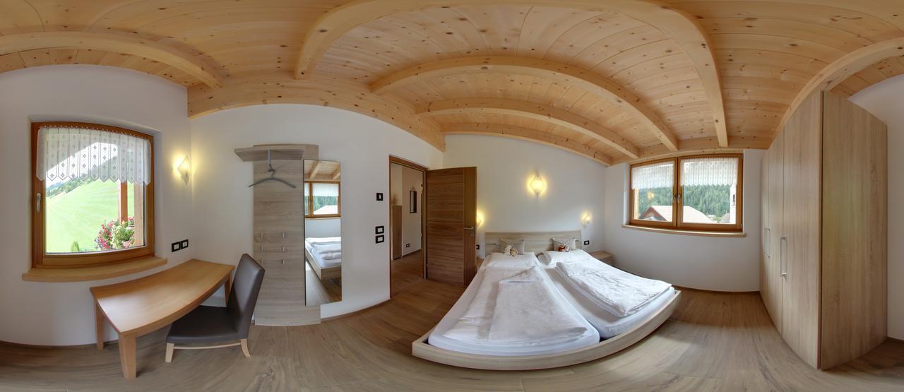 Appartamenti Ciasa Linda Sankt Martin in Thurn Exterior foto